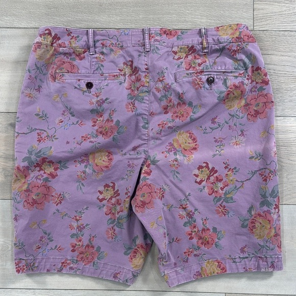 Abercrombie & Fitch Floral Men's Chino Shorts - Picture 9 of 9